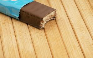 قیمت ویفر شکلاتی نارگیلی + مشخصات بسته بندی عمده و ارزان