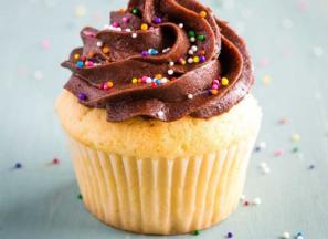 خرید و قیمت کاپ کیک شکلاتی بسته بندی