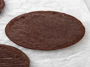 خرید و قیمت انواع کیک خرمایی یخچالی